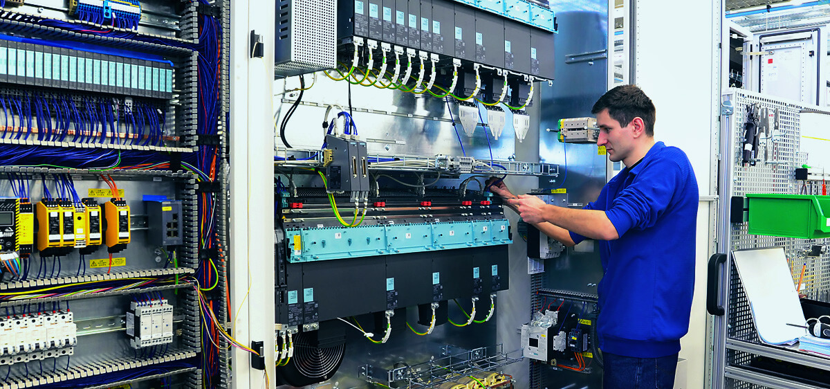 Panel Shop & OEM / Contract Manufacturing Division